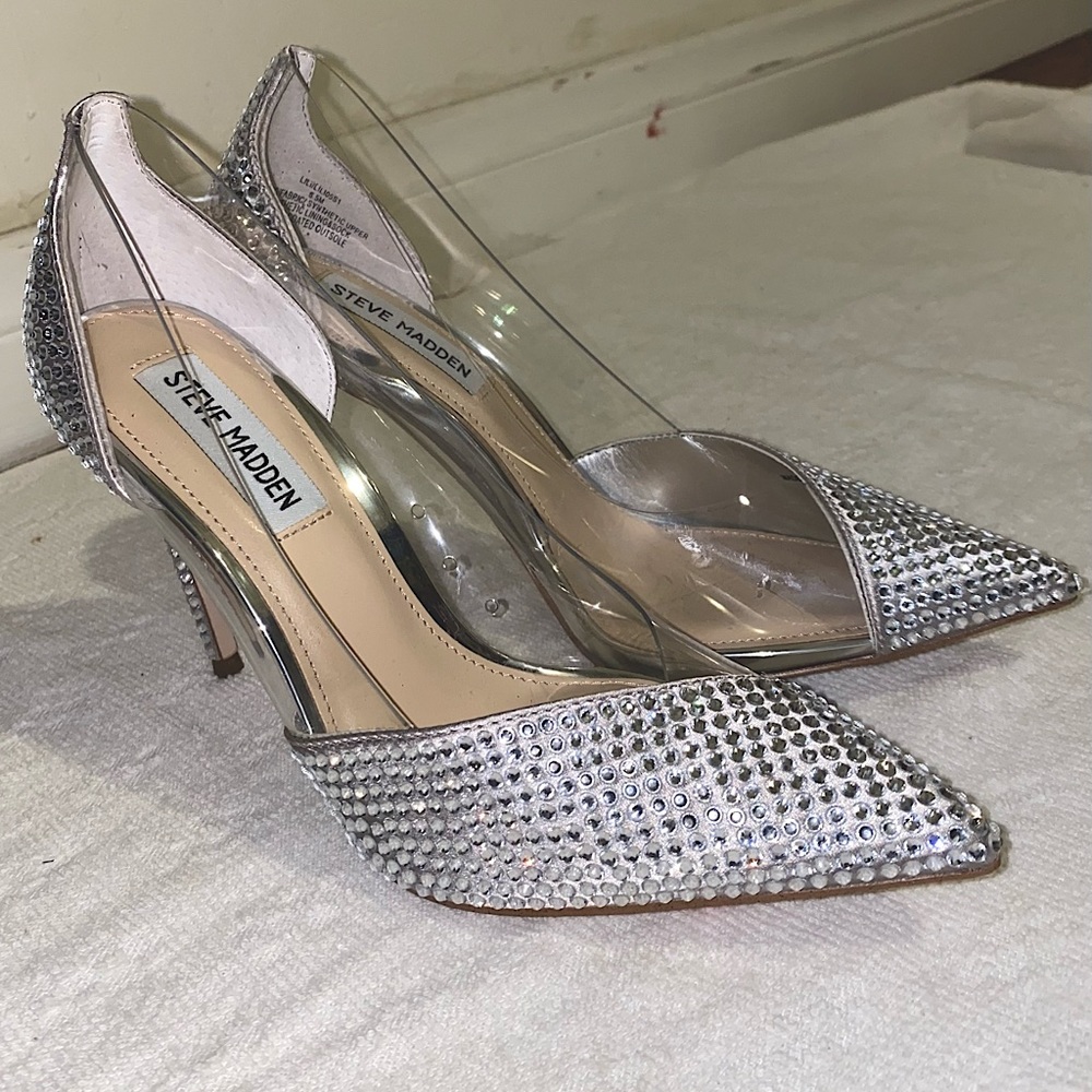 Steve Madden Rhinestone Pumps